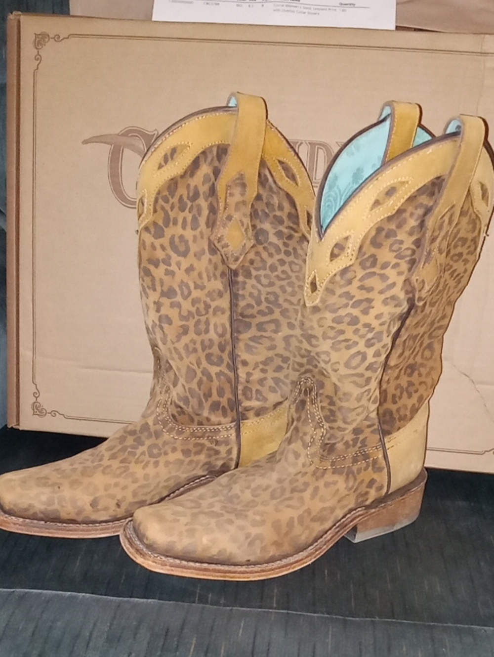 Corral Womens Leopard Print Western Cowboy Boots - Women's Tan and Brown